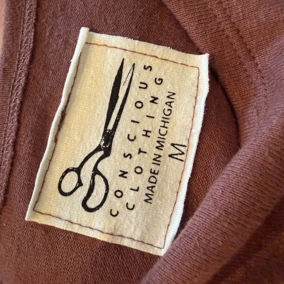 Conscious Clothing SATRUDAY TEE, Russet, Medium - Picture 3 of 5